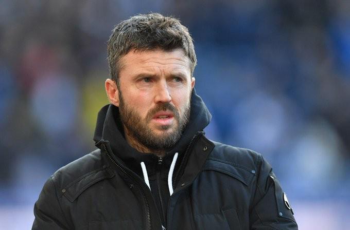 首战曼市德比！天空记者：曼联预计当地时间周二晚官宣卡里克