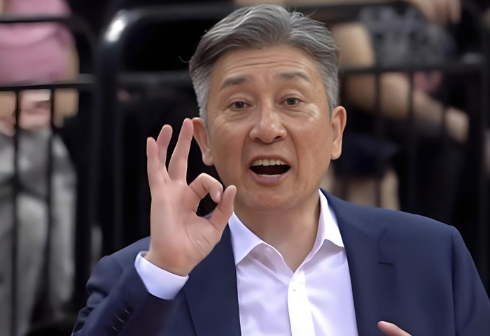 深圳队做出1个重要决定！签约2米18中锋 球迷：郑永刚要争冠|伊布·巴吉|CBA|总冠军|上海队|NBA_新浪体育_新浪新闻